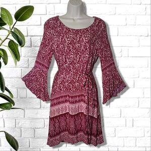 Francesca's Blue Rain Boho Paisley Red & White Bell Sleeve Flowy Dress